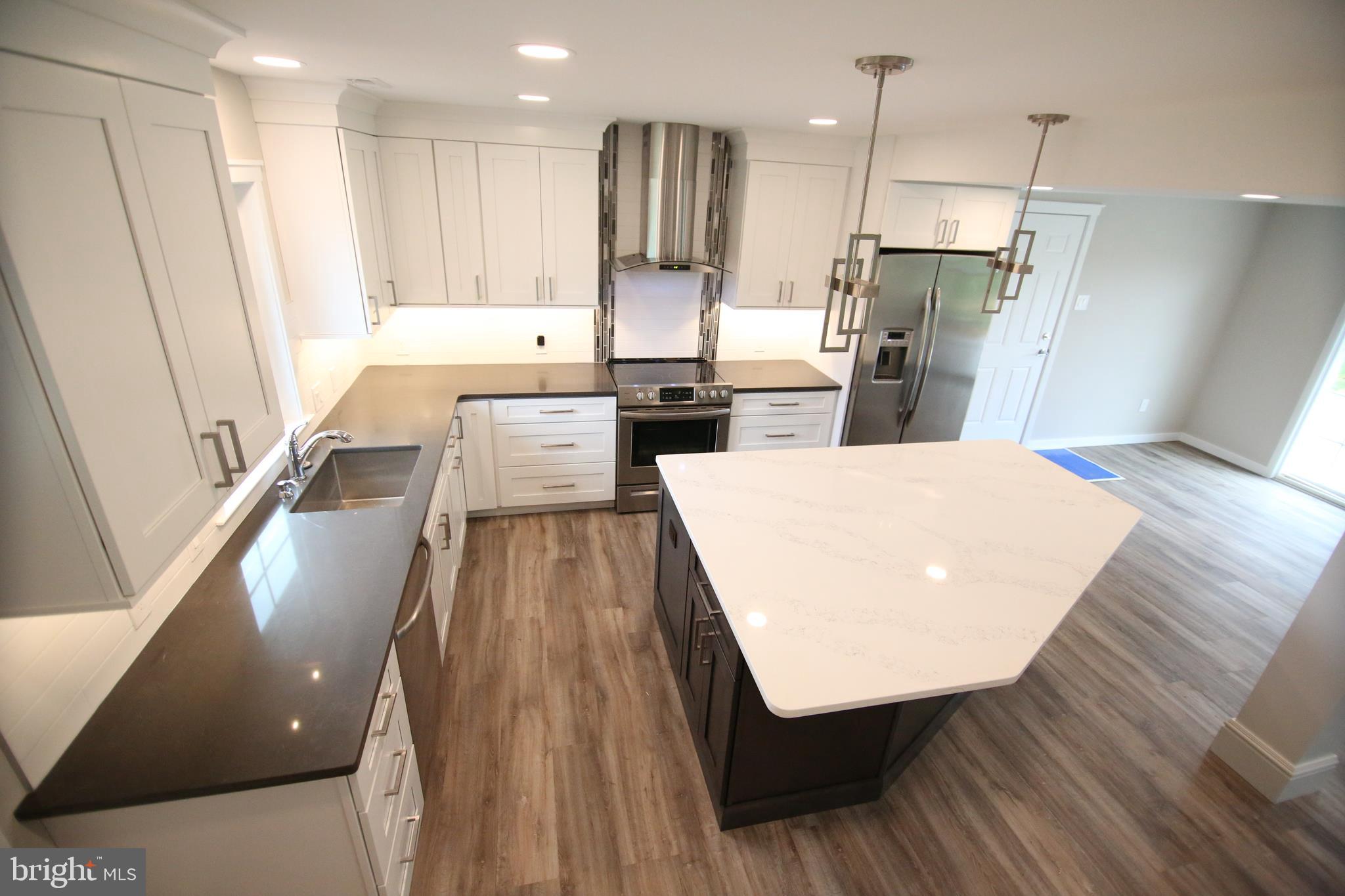 33 High Road Levittown, PA 19056 - Photo 17 of 43 Gallery Image 17