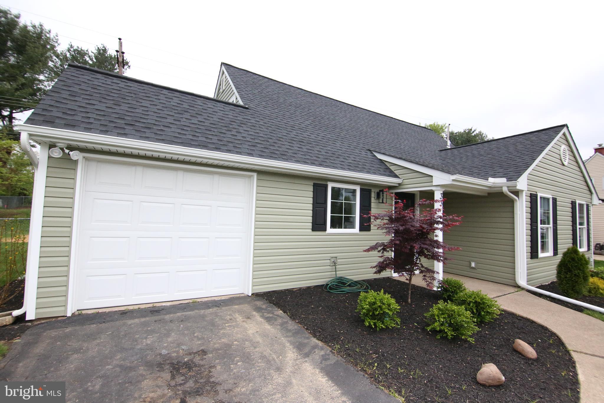 33 High Road Levittown, PA 19056 - Photo 3 of 43 Gallery Image 3