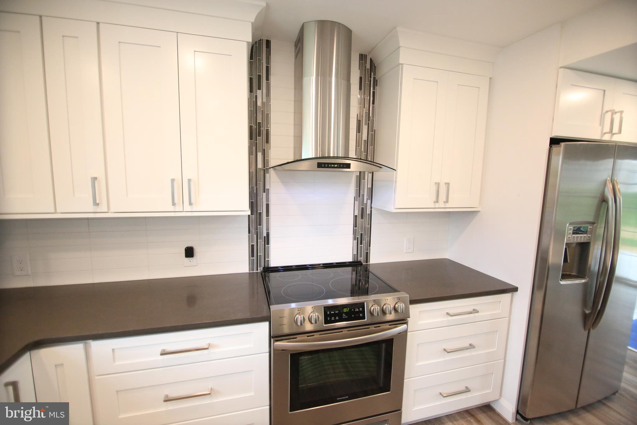 33 High Road Levittown, PA 19056 - Photo 10 of 43 Gallery Image 10