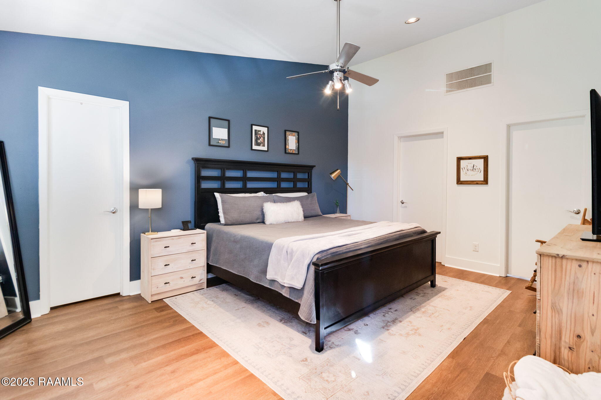 1201 South College Road, Unit 19 Lafayette, LA 70503 - Photo 16 of 24 15-web-or-mls-1201 S College Unit 19-13