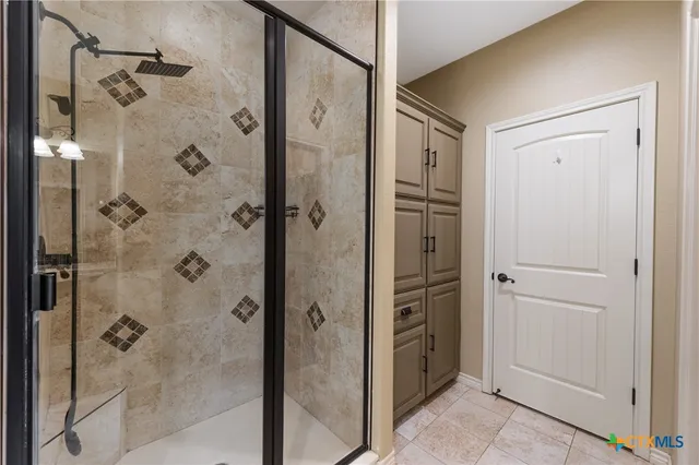 $329,000 | 304 Jake Drive, Jarrell, TX 76537