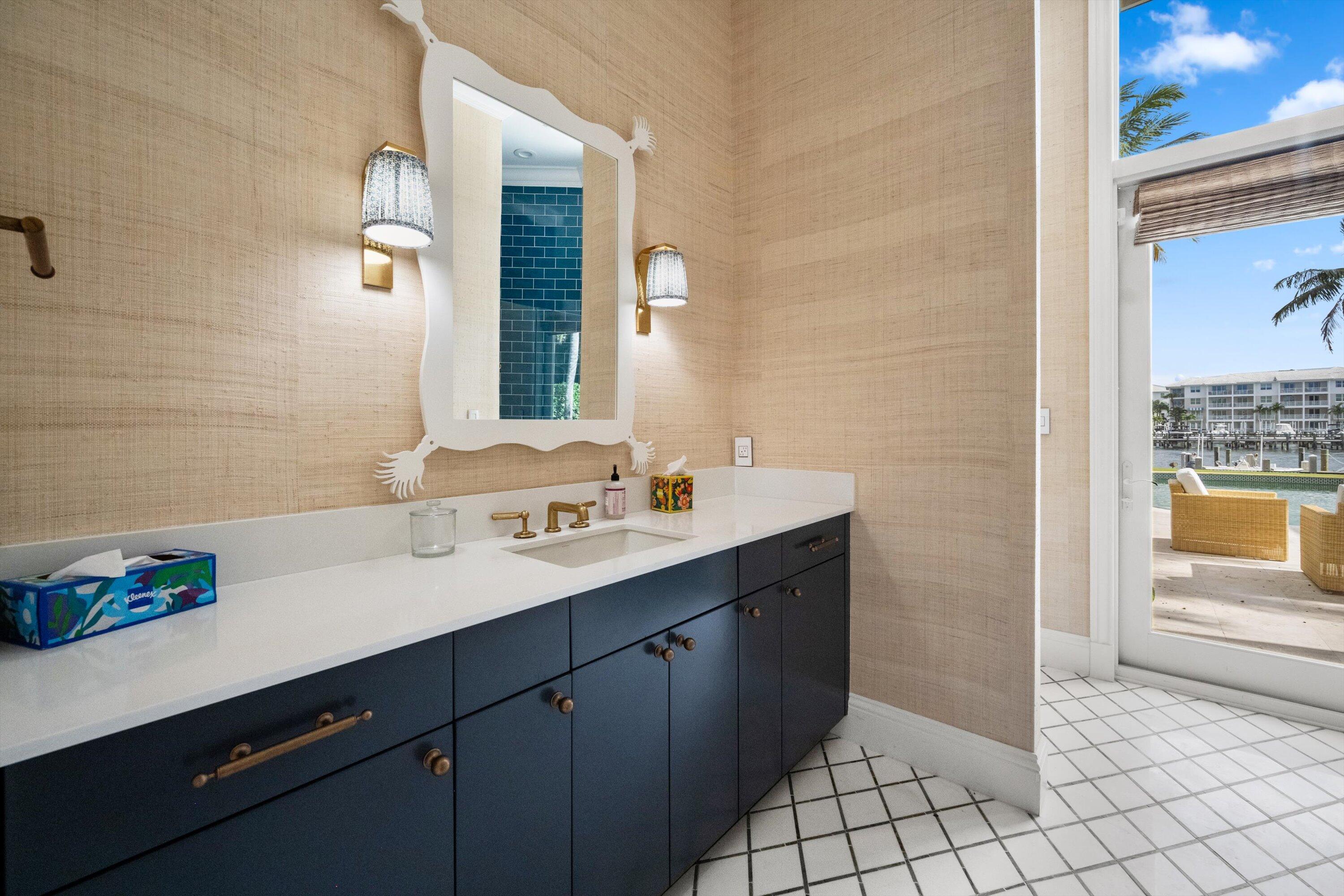 2270 Wilsee Road Palm Beach Gardens, FL 33410 - Photo 34 of 49 Cabana Bath