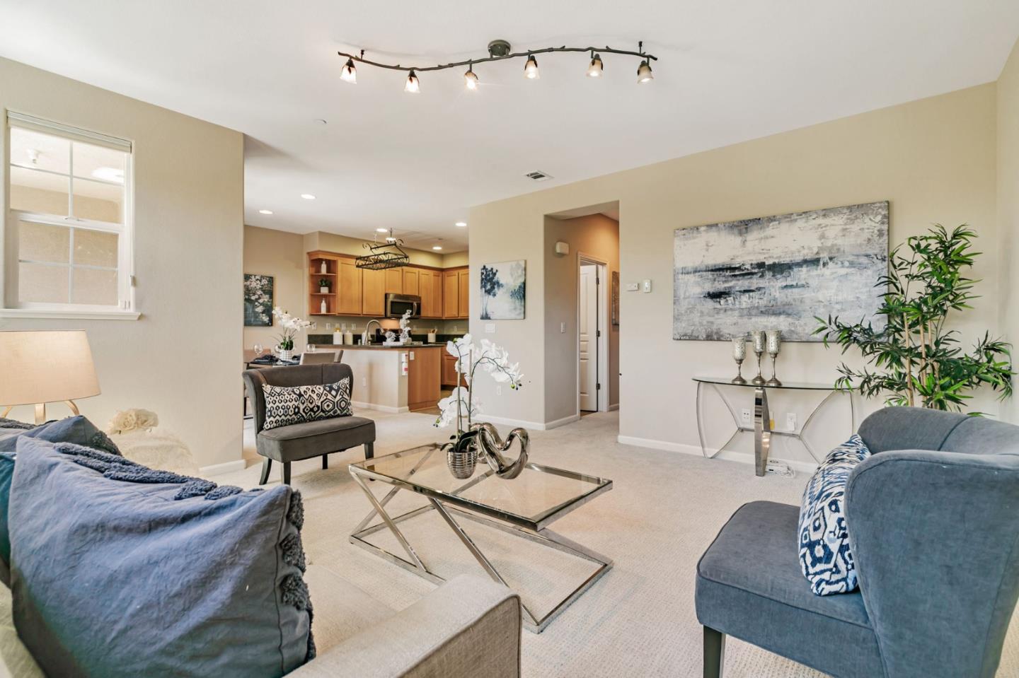 2070 Almaden Road San Jose, CA 95125 - Photo 15 of 49 a living room with furniture and kitchen view