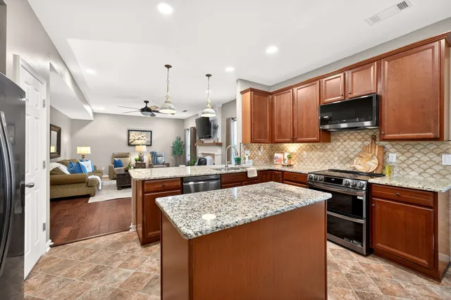 $479,900 | 3121 Castleton Drive, Murfreesboro, TN 37128