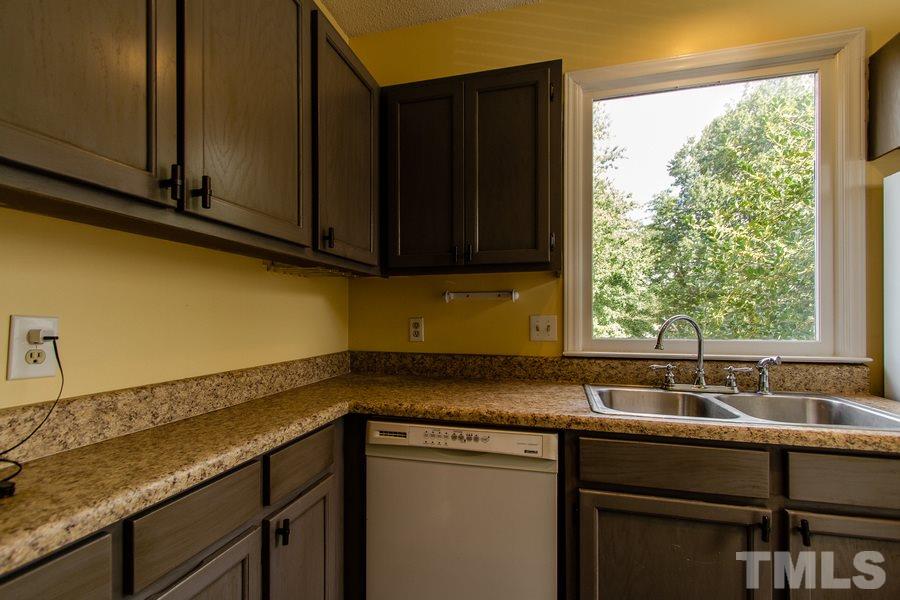 1021 Brighthurst Drive, Unit 207 Raleigh, NC 27605 - Photo 3 of 16