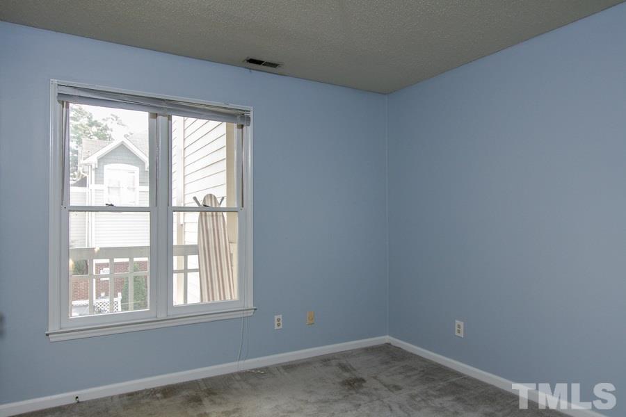 1021 Brighthurst Drive, Unit 207 Raleigh, NC 27605 - Photo 7 of 16