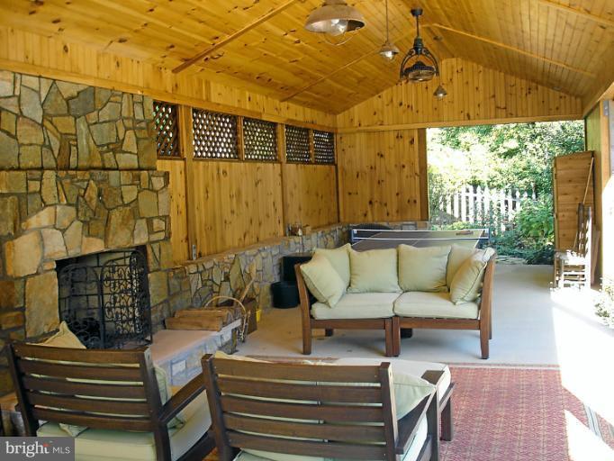 405 Garrison Forest Road Owings Mills, MD 21117 - Photo 11 of 27 Pavilion