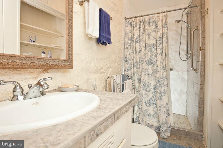 405 Garrison Forest Road Owings Mills, MD 21117 - Photo 13 of 27 Bath #4