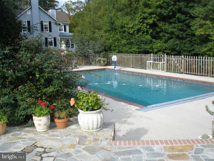 405 Garrison Forest Road Owings Mills, MD 21117 - Photo 16 of 27 Pool