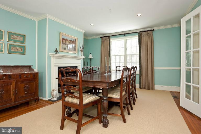 405 Garrison Forest Road Owings Mills, MD 21117 - Photo 19 of 27 Dining Room