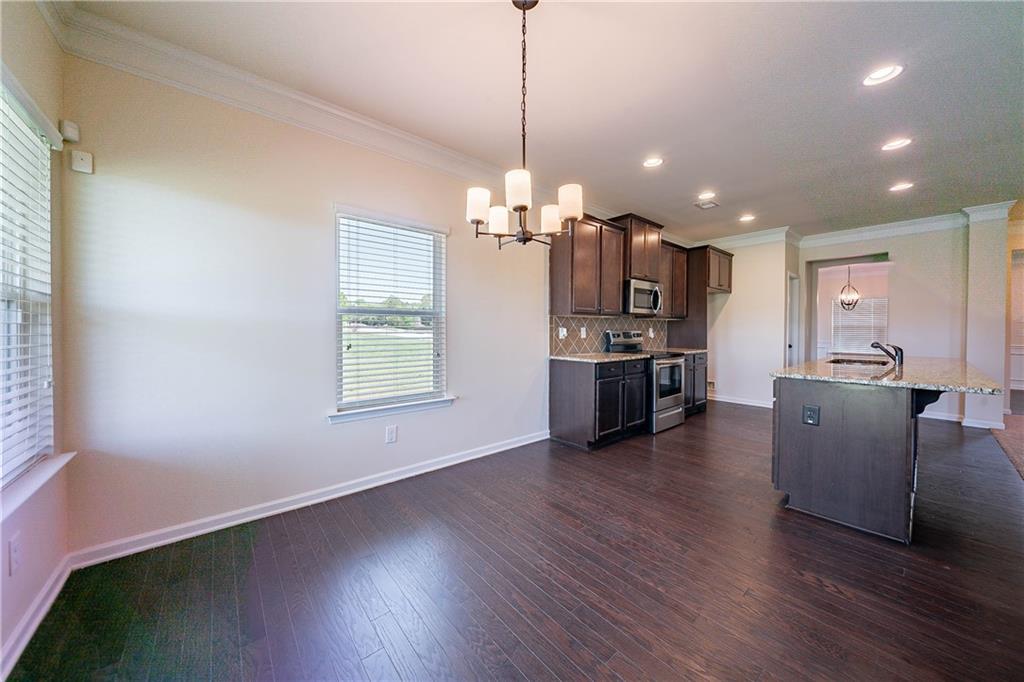 10 Edgewater Court Covington, GA 30016 - Photo 6 of 25