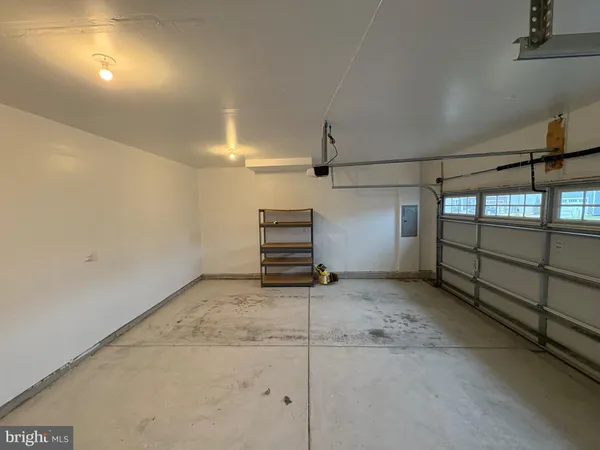 a view of a garage