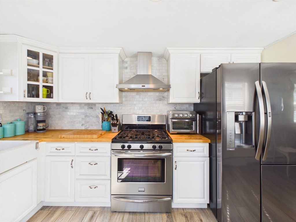 3 Hazel Street Wareham, MA 02571 - Photo 11 of 39