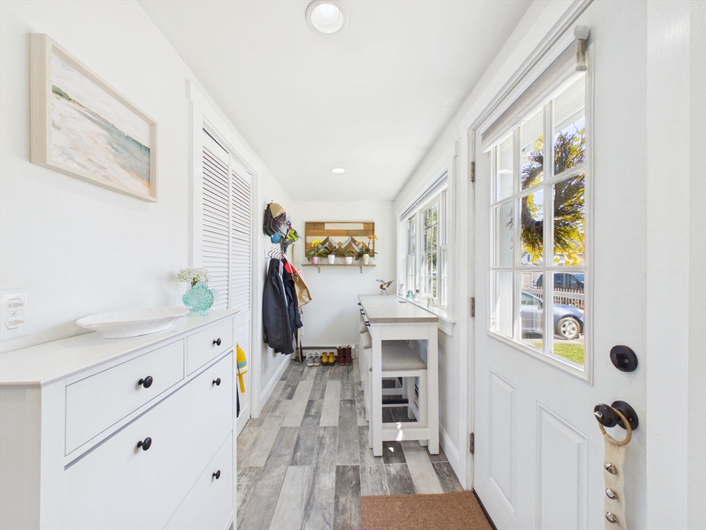 3 Hazel Street Wareham, MA 02571 - Photo 4 of 39