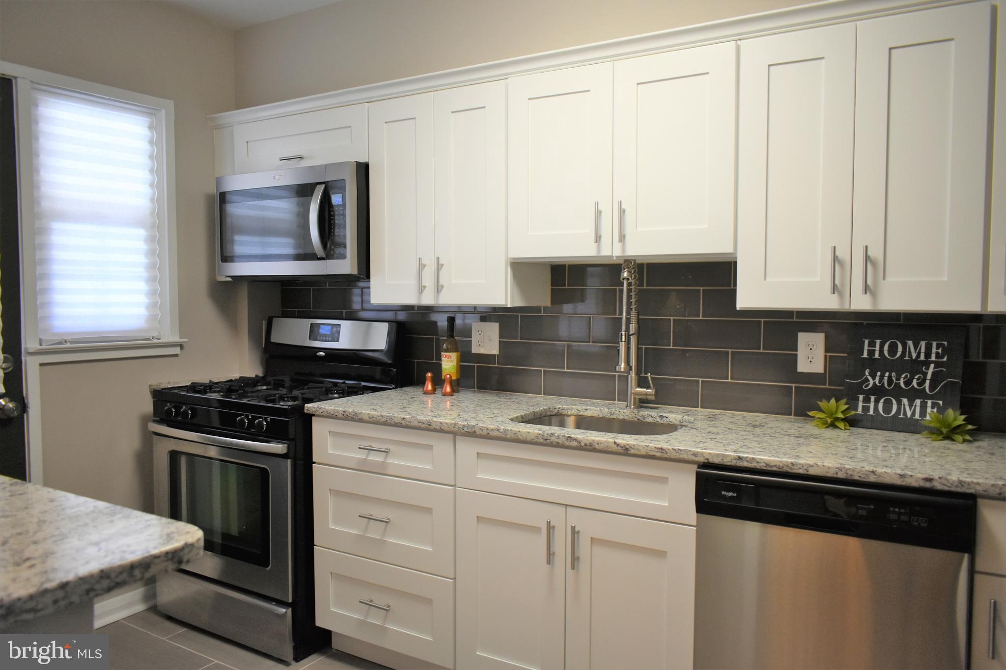 8062 Wallace Road Baltimore, MD 21222 - Photo 4 of 20
