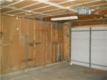 1237 East Utopia Road Phoenix, AZ 85024 - Photo 8 of 8 Garage