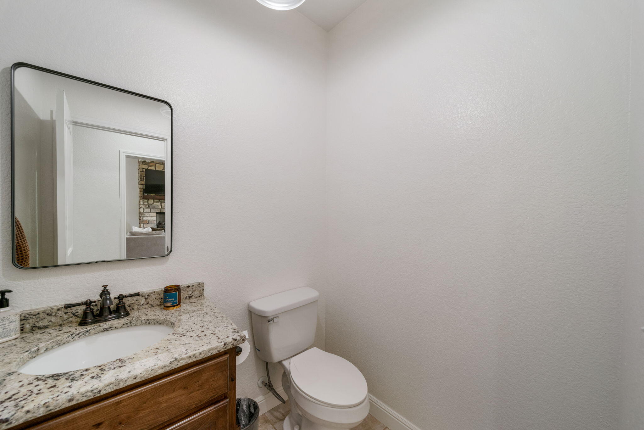 13737 East 380 Road Jay, OK 74346 - Photo 42 of 90 Powder room
