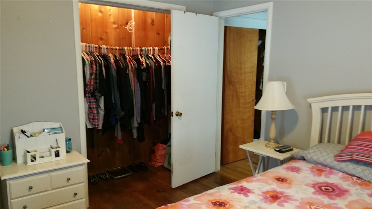 910 Sheridan Road Traverse City, MI 49686 - Photo 12 of 14 1811447-11.JPG