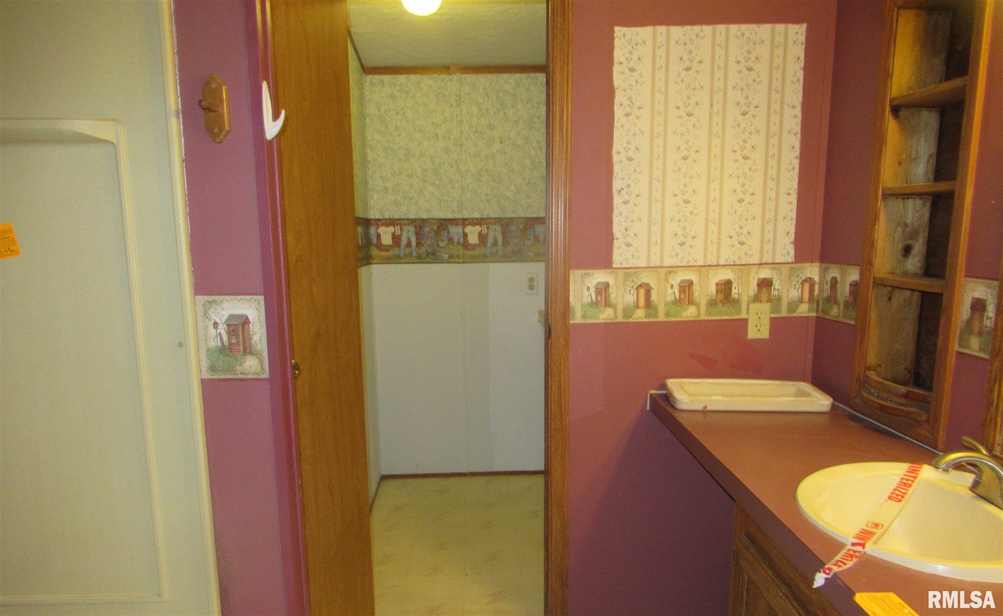 1275 Webb Road Marion, IL 62959 - Photo 10 of 10 Gallery Image 10