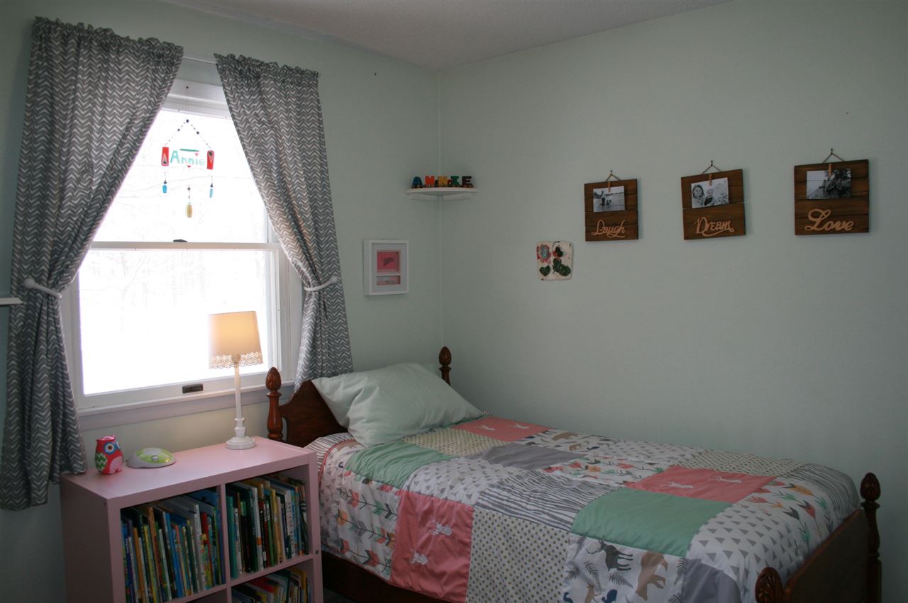 1920 Lardie Road Traverse City, MI 49696 - Photo 25 of 37 1884606-24.JPG