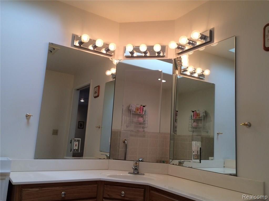 3435 Metamora Road Metamora, MI 48455 - Photo 19 of 39 master bath 2.jpg