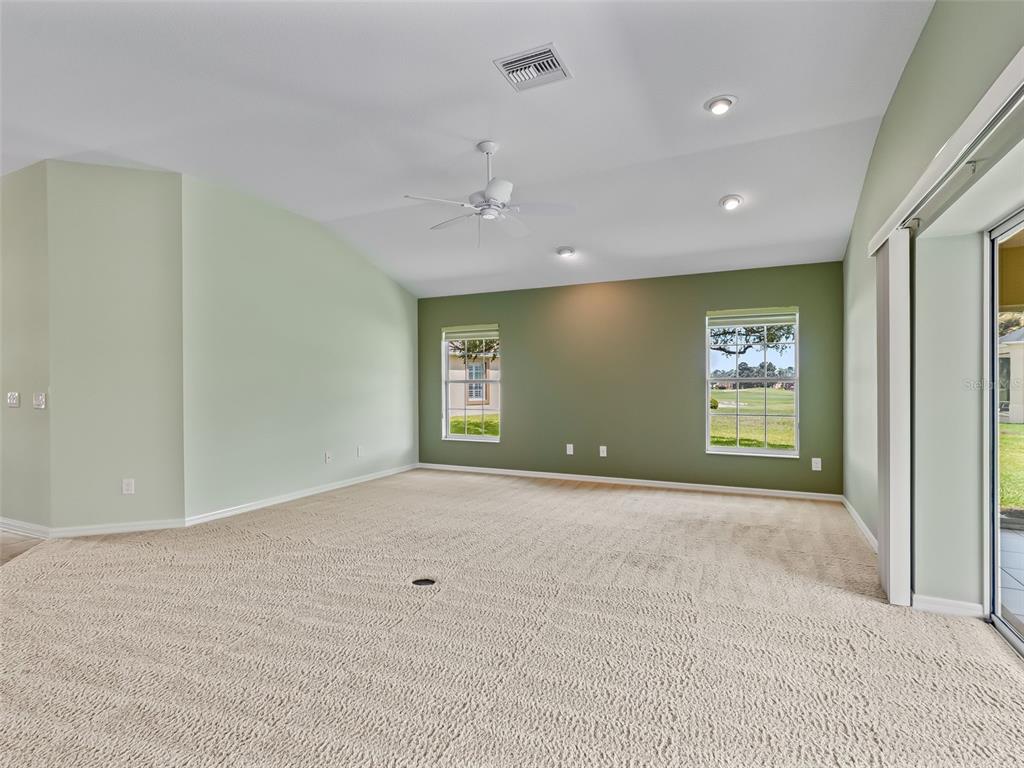 2215 Triggerfish Run The Villages, FL 32162 - Photo 14 of 39