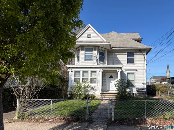 $599,900 | 110 Coleman Street, Bridgeport, CT 06604