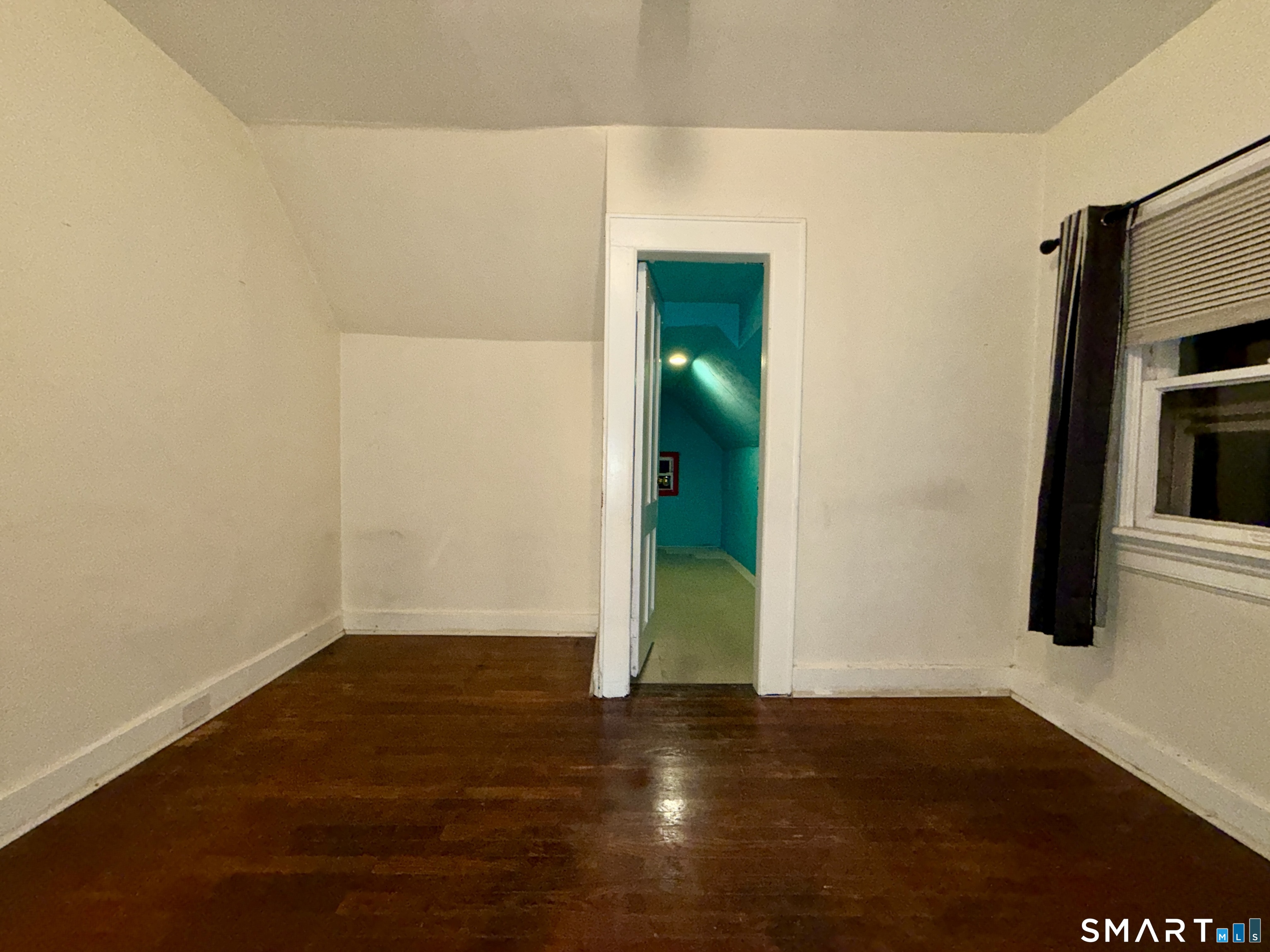 110 Coleman Street Bridgeport, CT 06604 - Photo 19 of 39