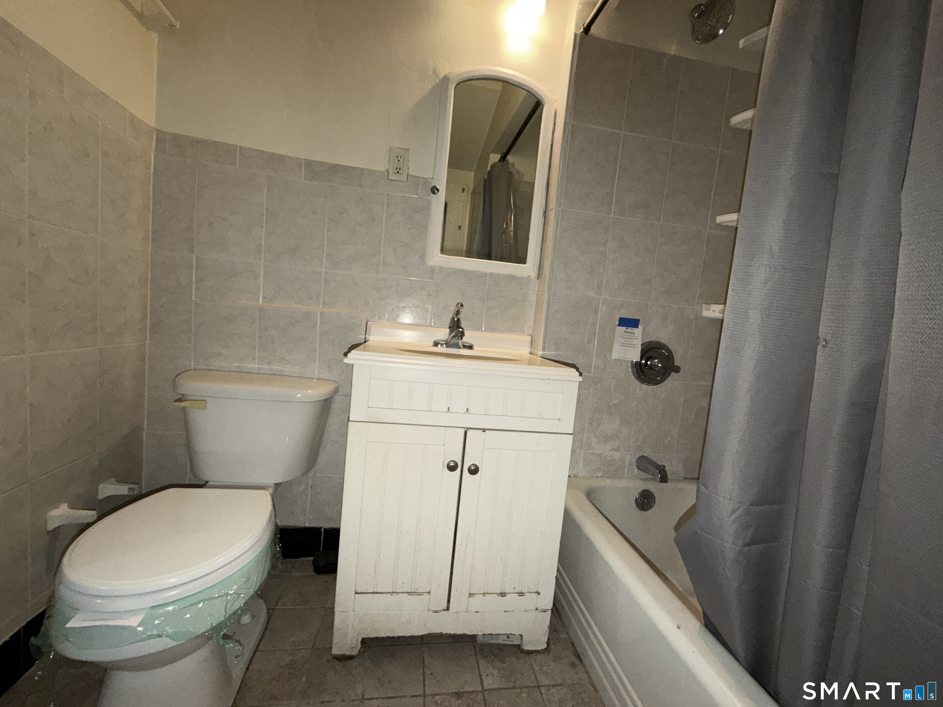 110 Coleman Street Bridgeport, CT 06604 - Photo 25 of 39