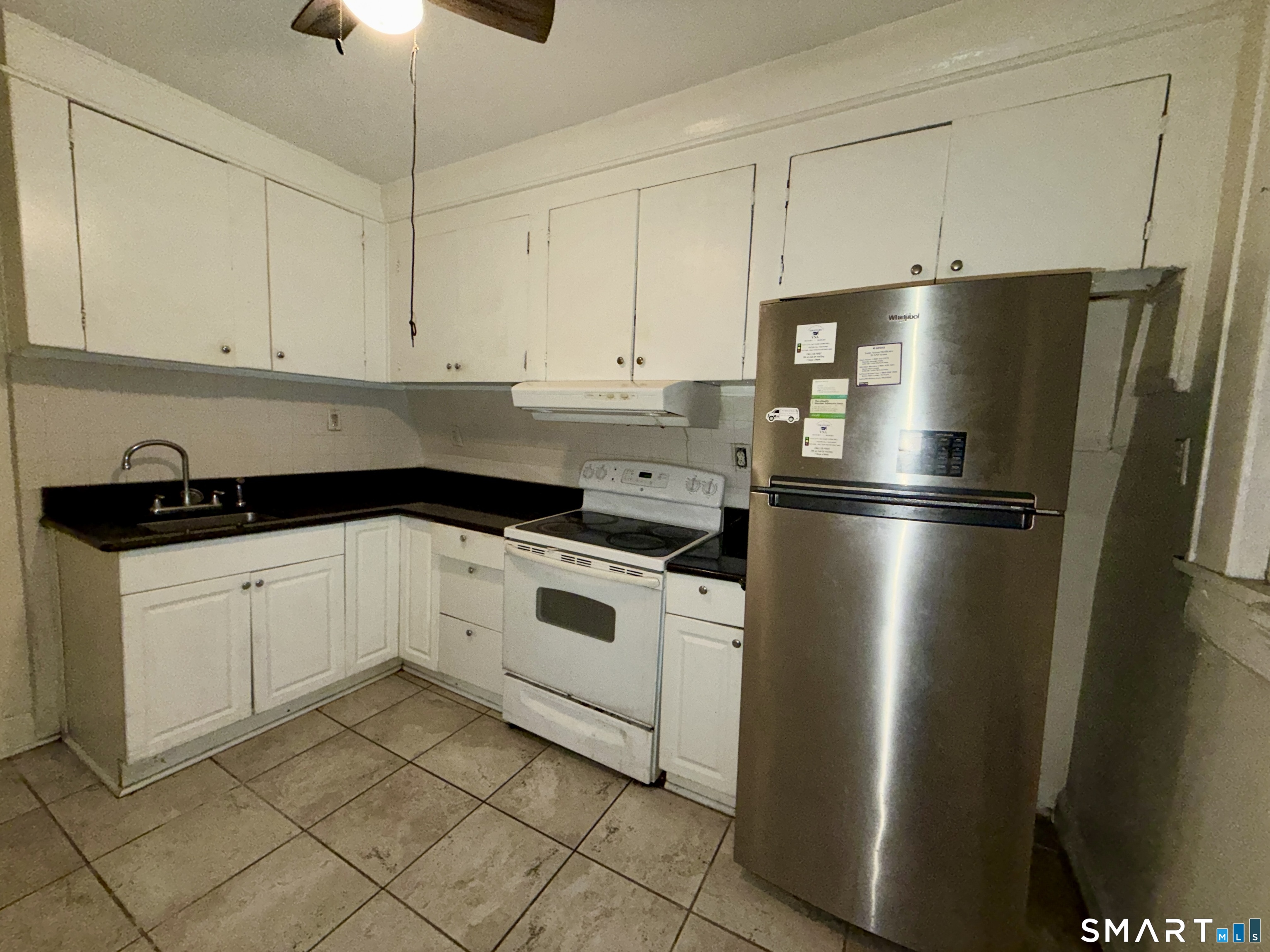 110 Coleman Street Bridgeport, CT 06604 - Photo 26 of 39