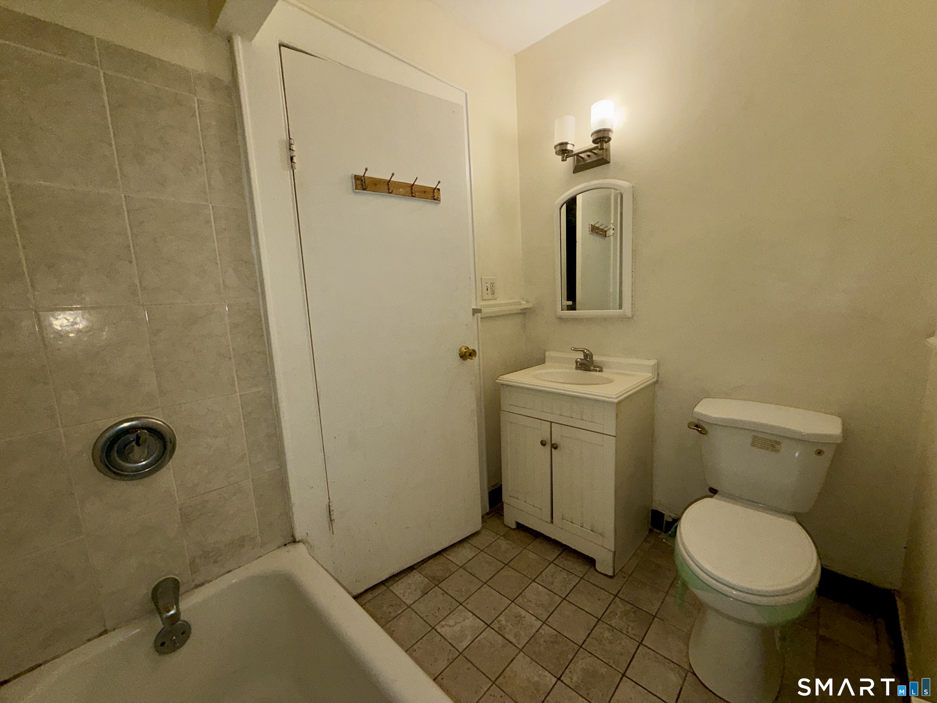 110 Coleman Street Bridgeport, CT 06604 - Photo 28 of 39