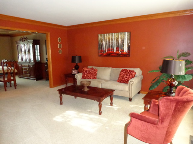 3075 Wagner Road Aurora, IL 60502 - Photo 4 of 25