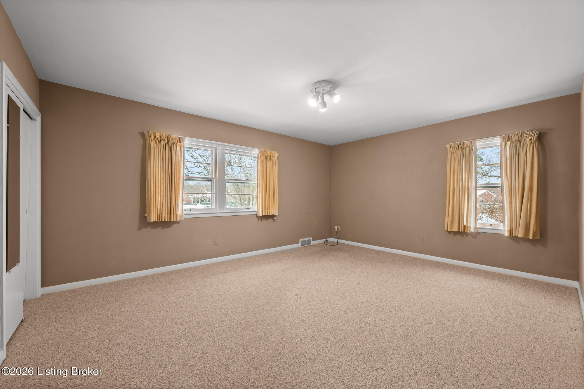 202 Sequoya Road Louisville, KY 40207 - Photo 28 of 55 202 Sequoya Rd-27