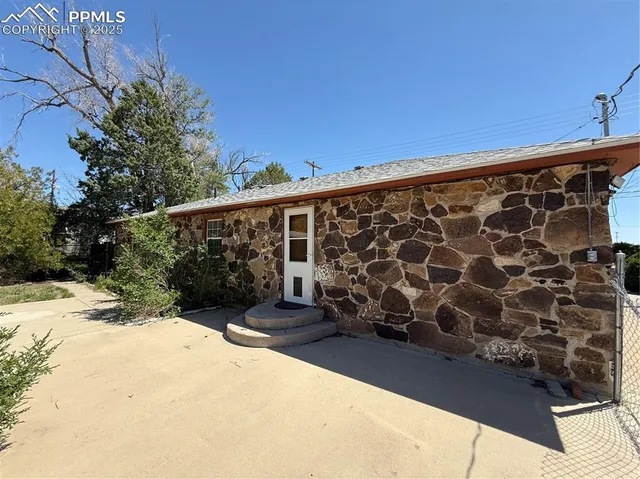 $67,236 | 1117 West 6th Street, La Junta, CO 81050