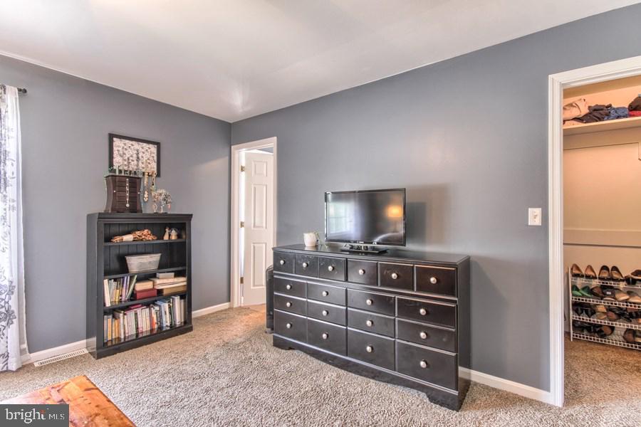 2247 Ionoff Road Harrisburg, PA 17110 - Photo 21 of 25 Gallery Image 21