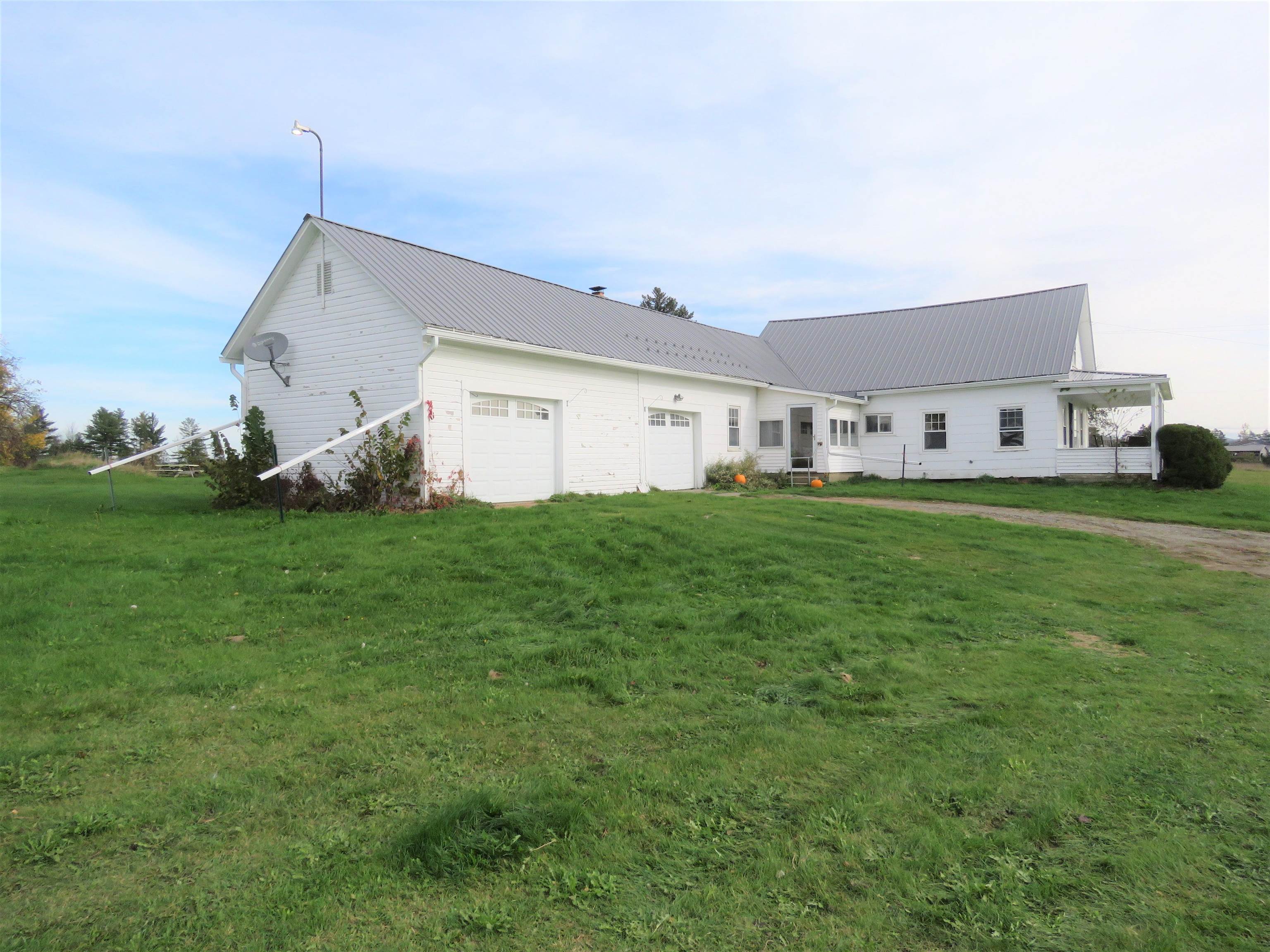 1893 Coventry Station Road Coventry, VT 05855 - Photo 34 of 36