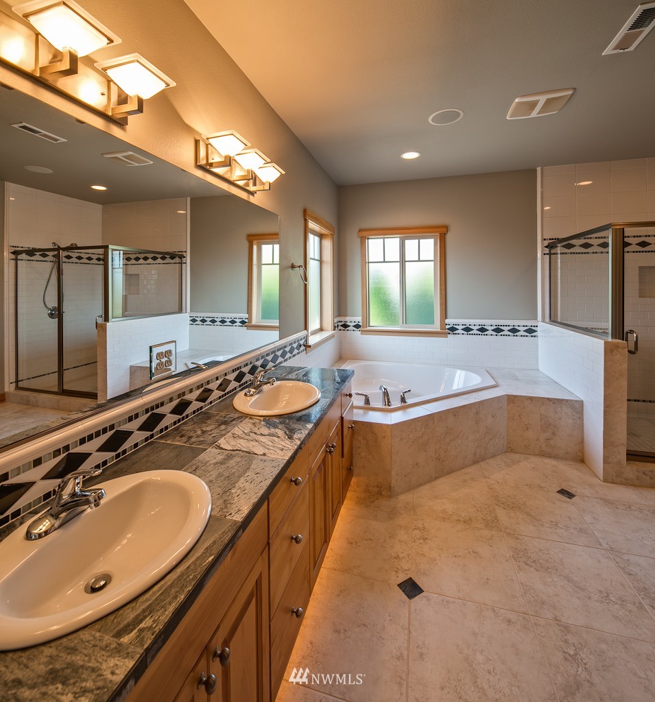 913 Hemlock Loop Lynden, WA 98264 - Photo 12 of 15 Gallery Image 12