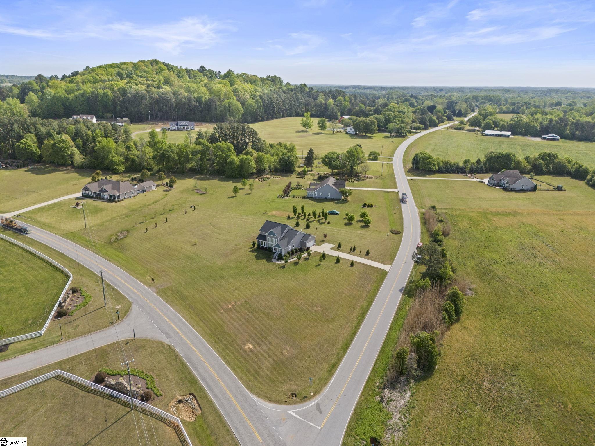 2045 Holly Springs Road Inman, SC 29349 - Photo 38 of 46