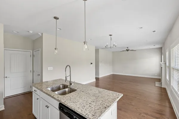 $3,095 | 2458 Union Pointe Lane, Knoxville, TN 37932
