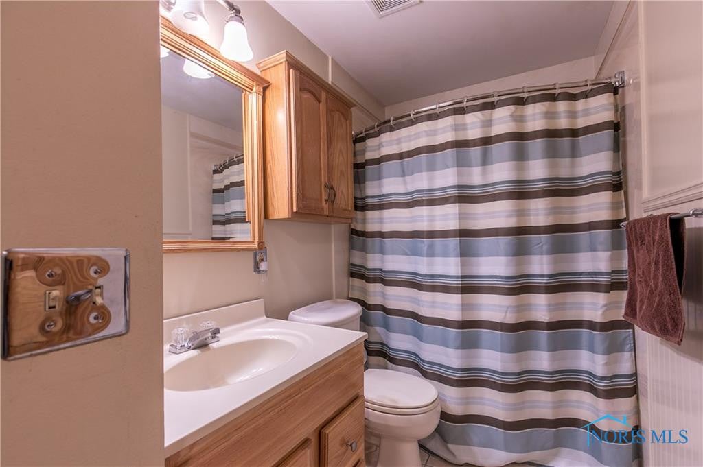 5466 Brook Point Road Toledo, OH 43611 - Photo 19 of 28 Gallery Image 19