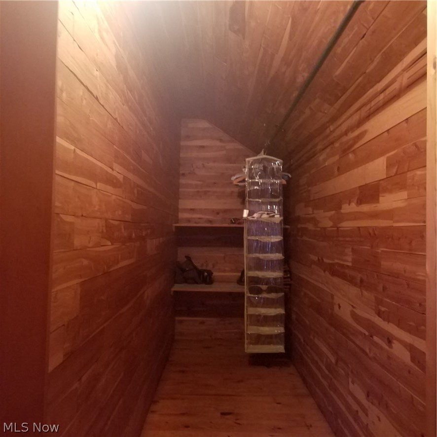 5820 Dunham Road Maple Heights, OH 44137 - Photo 28 of 35 Cedar lined walk-in closet with shelves