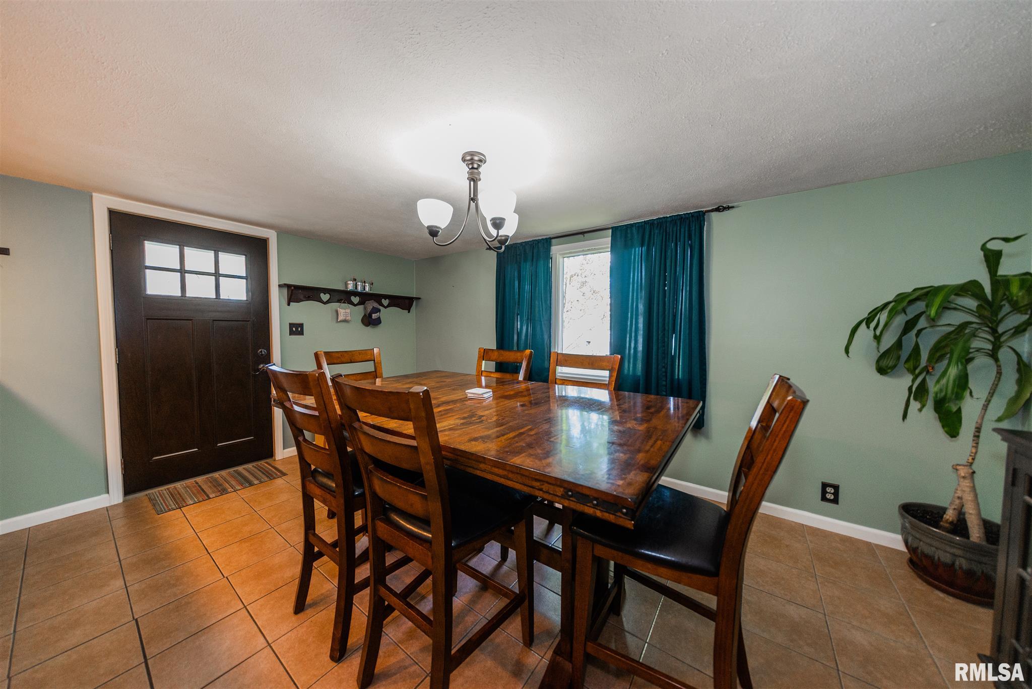 1823 2nd Road West Frankfort, IL 62896 - Photo 13 of 30 Gallery Image 13
