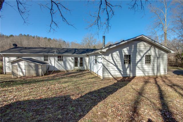 1595 Falls Branch Road Duck River, TN 38454 - Photo 14 of 19 Gallery Image 14