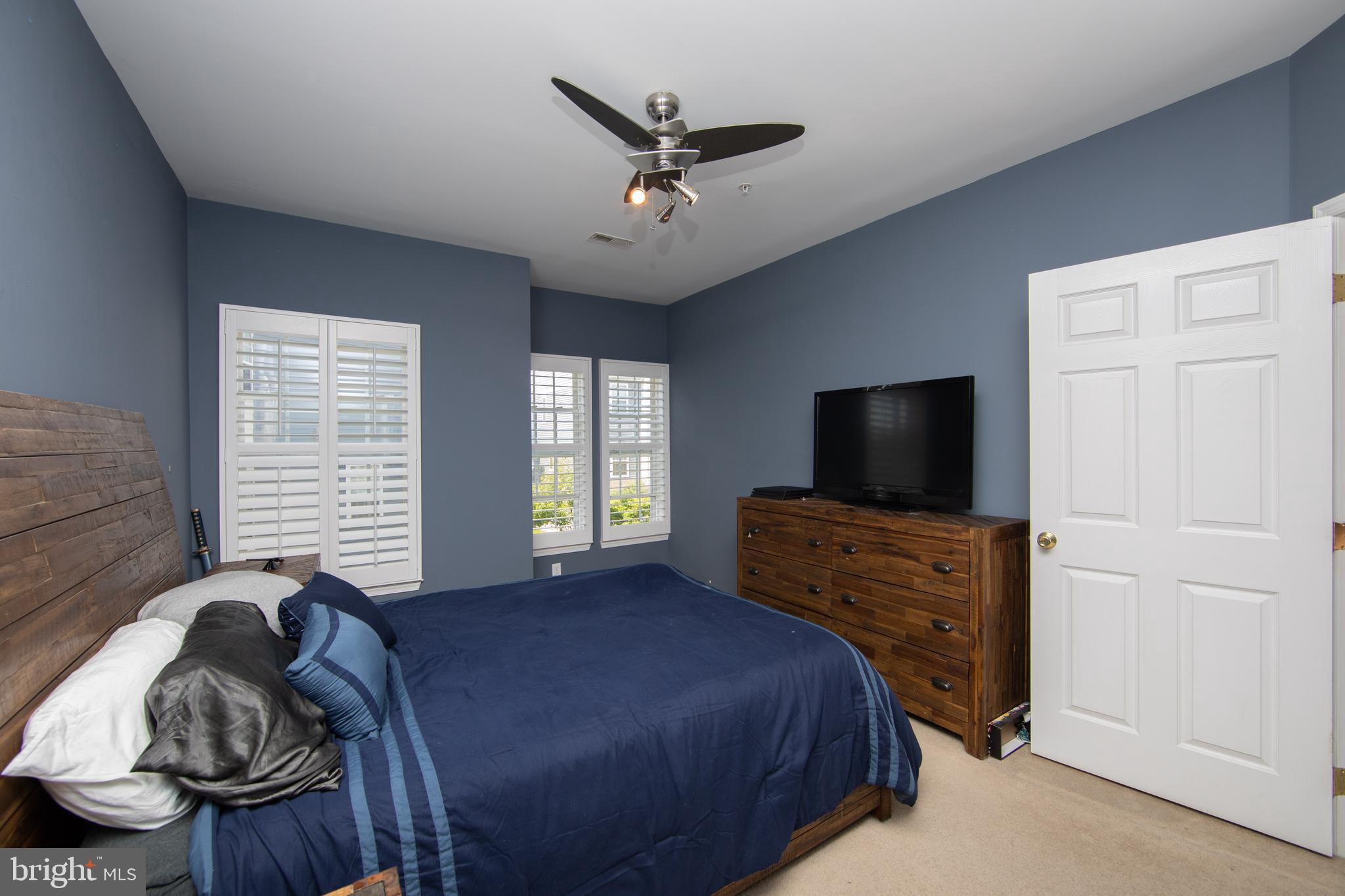 1 River Lane Riverside, NJ 08075 - Photo 14 of 23 Bedroom 1