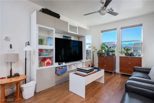 $834,000 | 8320 Carabiner Court, Las Vegas, NV 89166