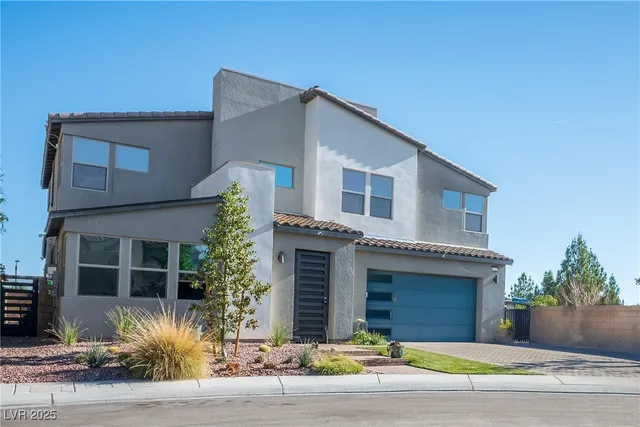 $834,000 | 8320 Carabiner Court, Las Vegas, NV 89166