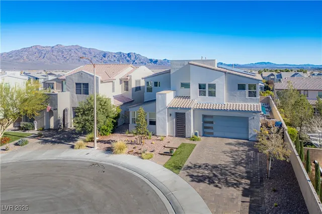 $834,000 | 8320 Carabiner Court, Las Vegas, NV 89166