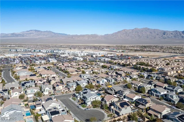 $834,000 | 8320 Carabiner Court, Las Vegas, NV 89166