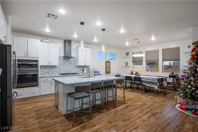 $834,000 | 8320 Carabiner Court, Las Vegas, NV 89166