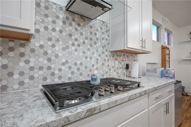 $834,000 | 8320 Carabiner Court, Las Vegas, NV 89166